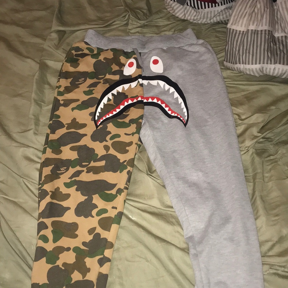 Bape pants an sweat shirt